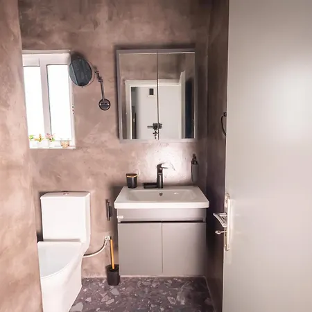 Sea Side Rhodes Center Apartment